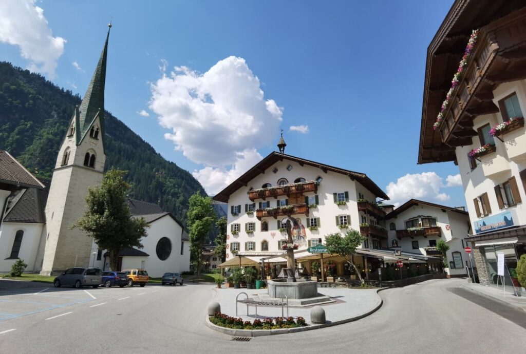 Was sind lohnende Mayrhofen Sehenswürdigkeiten im Zillertal?