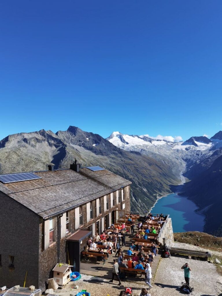 Dieser See gehört zu den meistbesuchten Zillertal Sehenwürdigkeiten