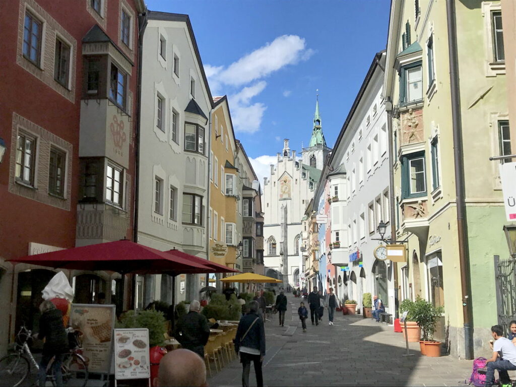 Schwaz in Tirol - die Altstadt in der Franz Josef Straße