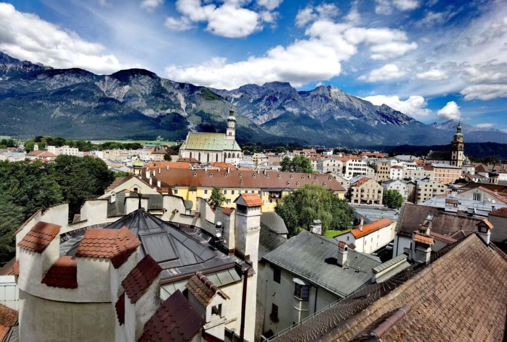 Schwaz Sehenswürdigkeiten in der Umgebung: Die größte Altstadt in Tirol